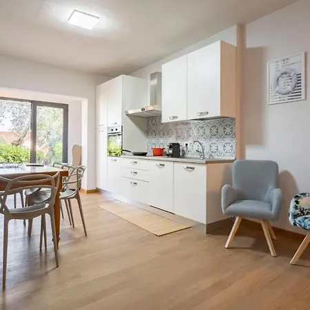 Apartamento Con Giardino Vista Mare