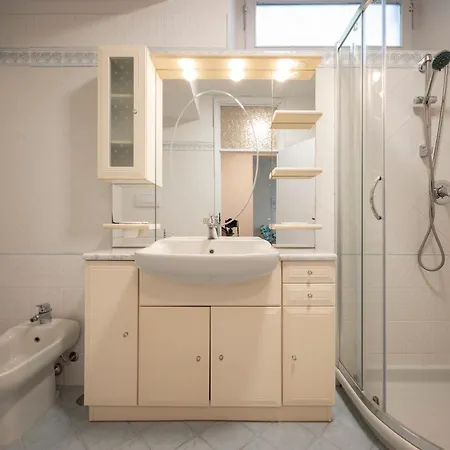 Apartamento Con Giardino Vista Mare