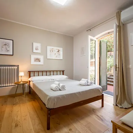 Con Giardino Vista Mare *