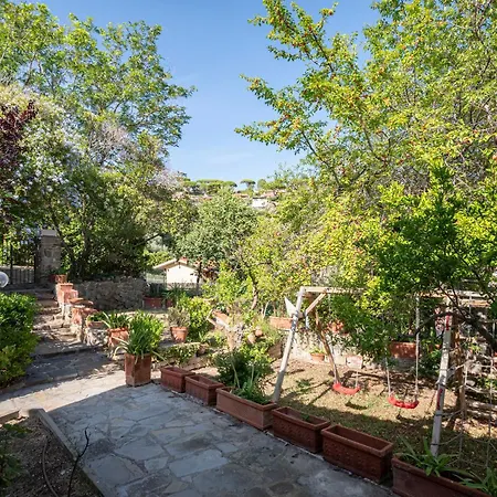 Con Giardino Vista Mare *