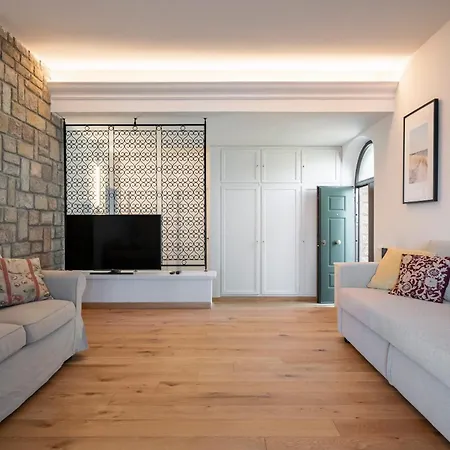 Con Giardino Vista Mare *